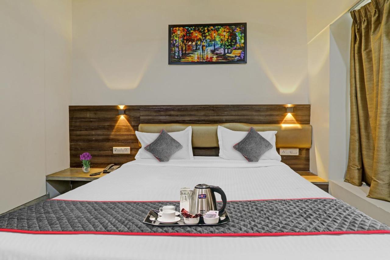 Townhouse 1150 Hotel Dayal Palace Chinhat Εξωτερικό φωτογραφία