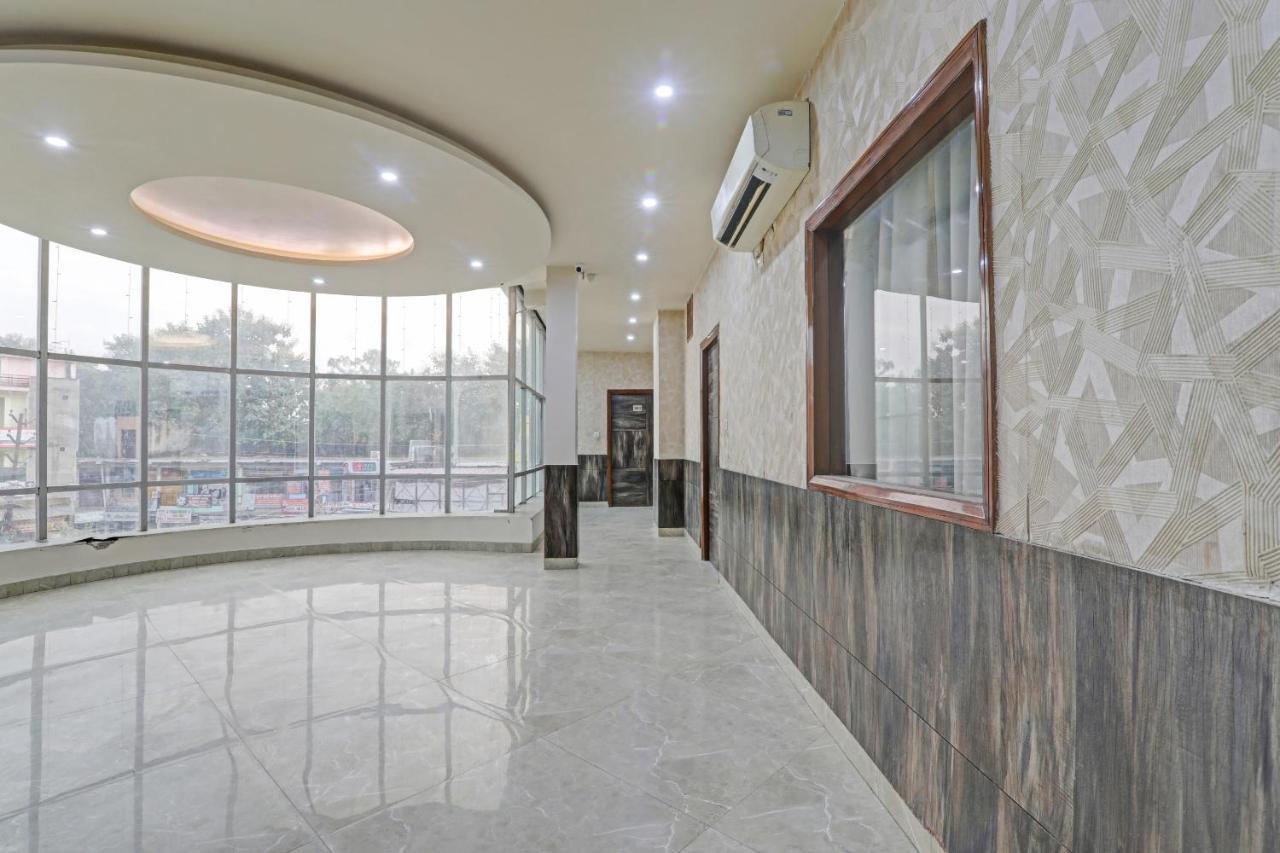 Townhouse 1150 Hotel Dayal Palace Chinhat Εξωτερικό φωτογραφία